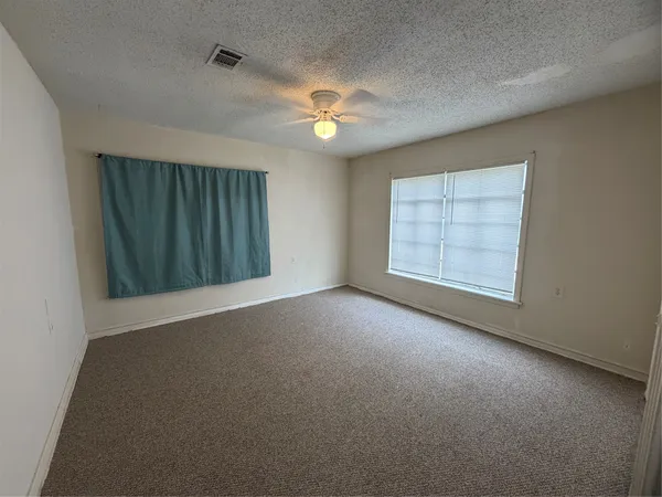 $1,300 | 511 Bowser Street, Rockdale, TX 76567