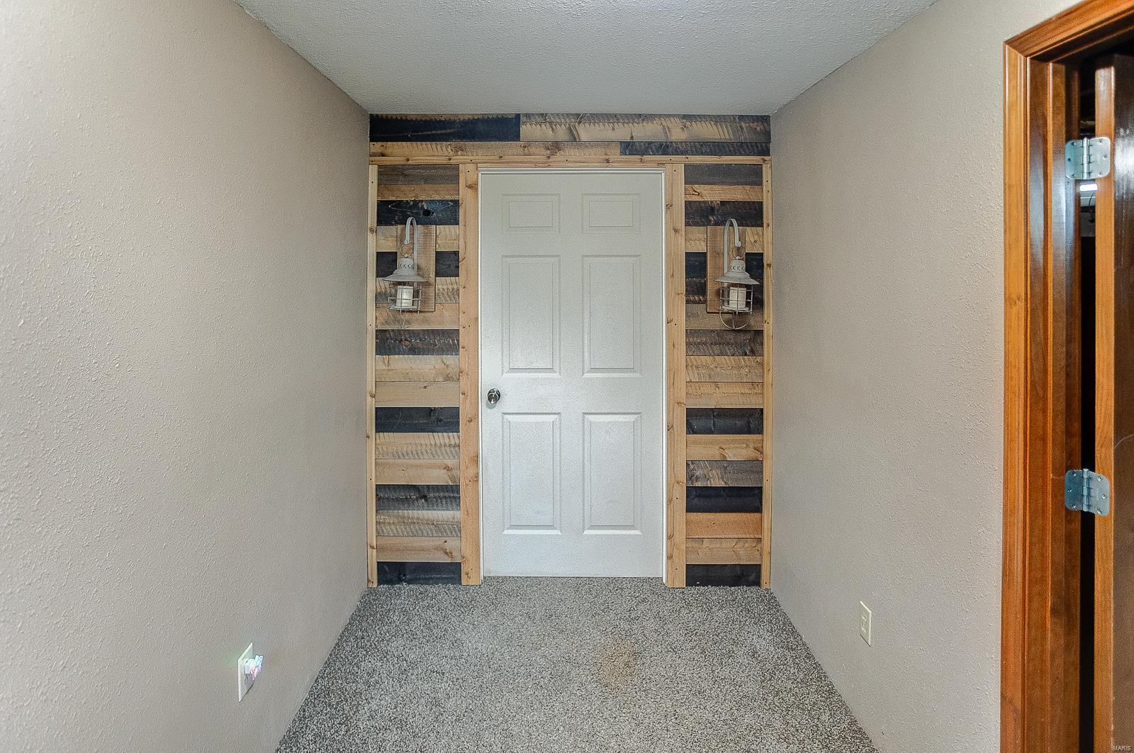 33298 Kane Road Medora, IL 62063 - Photo 20 of 38