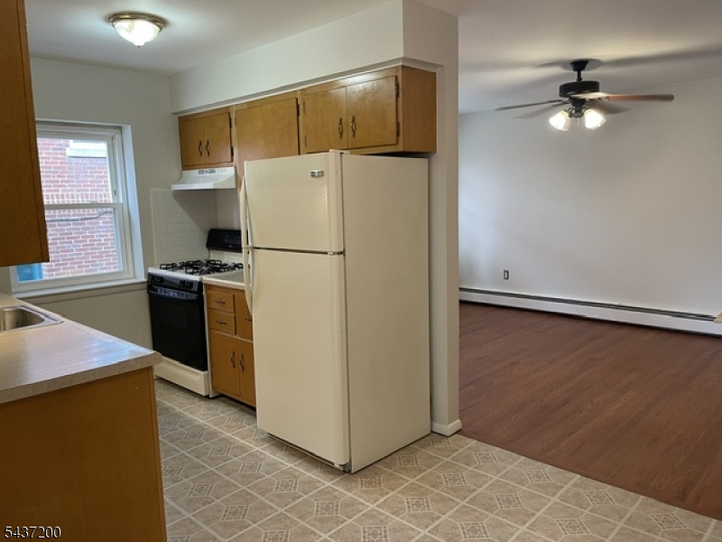 279 Chestnut Street, Unit 3 Nutley, NJ 07110 - Photo 4 of 12
