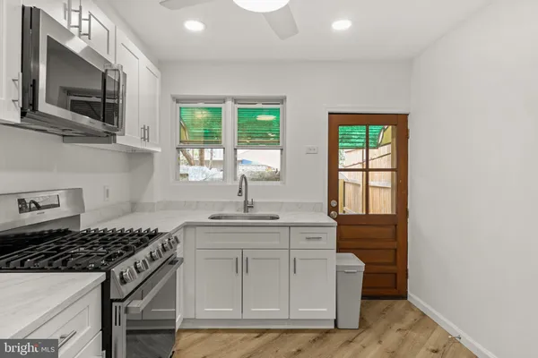 $2,400 | 1228 Latona Street, Philadelphia, PA 19147