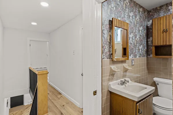 $2,400 | 1228 Latona Street, Philadelphia, PA 19147