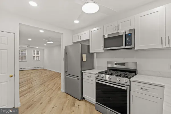 $2,400 | 1228 Latona Street, Philadelphia, PA 19147