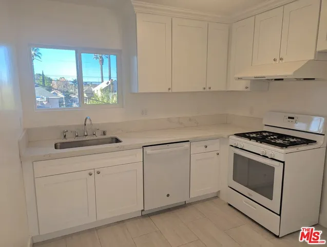 $1,525 | 3837 Sedgwick Avenue, Riverside, CA 92507