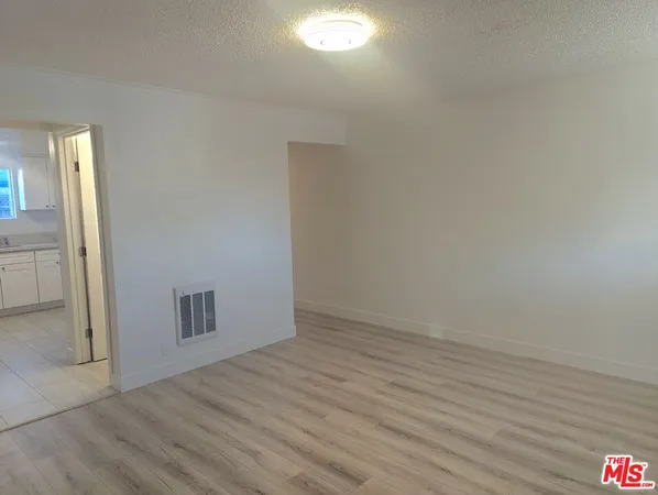 $1,525 | 3837 Sedgwick Avenue, Riverside, CA 92507