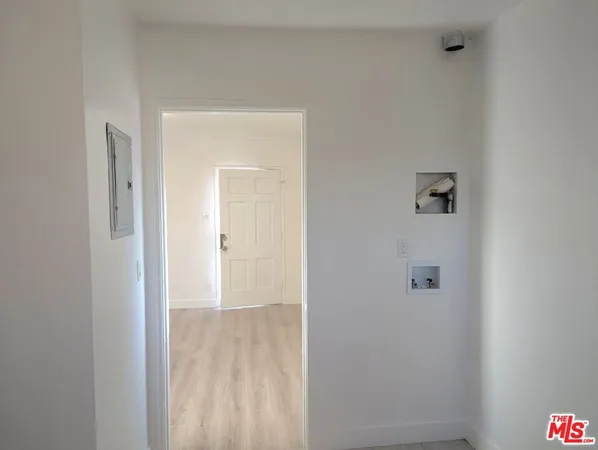 $1,525 | 3837 Sedgwick Avenue, Riverside, CA 92507