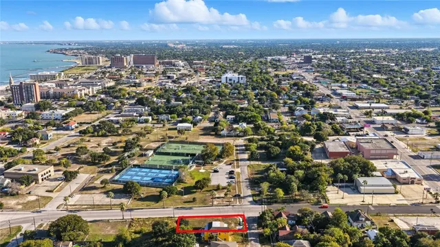 $65,000 | 322 King Street, Corpus Christi, TX 78401