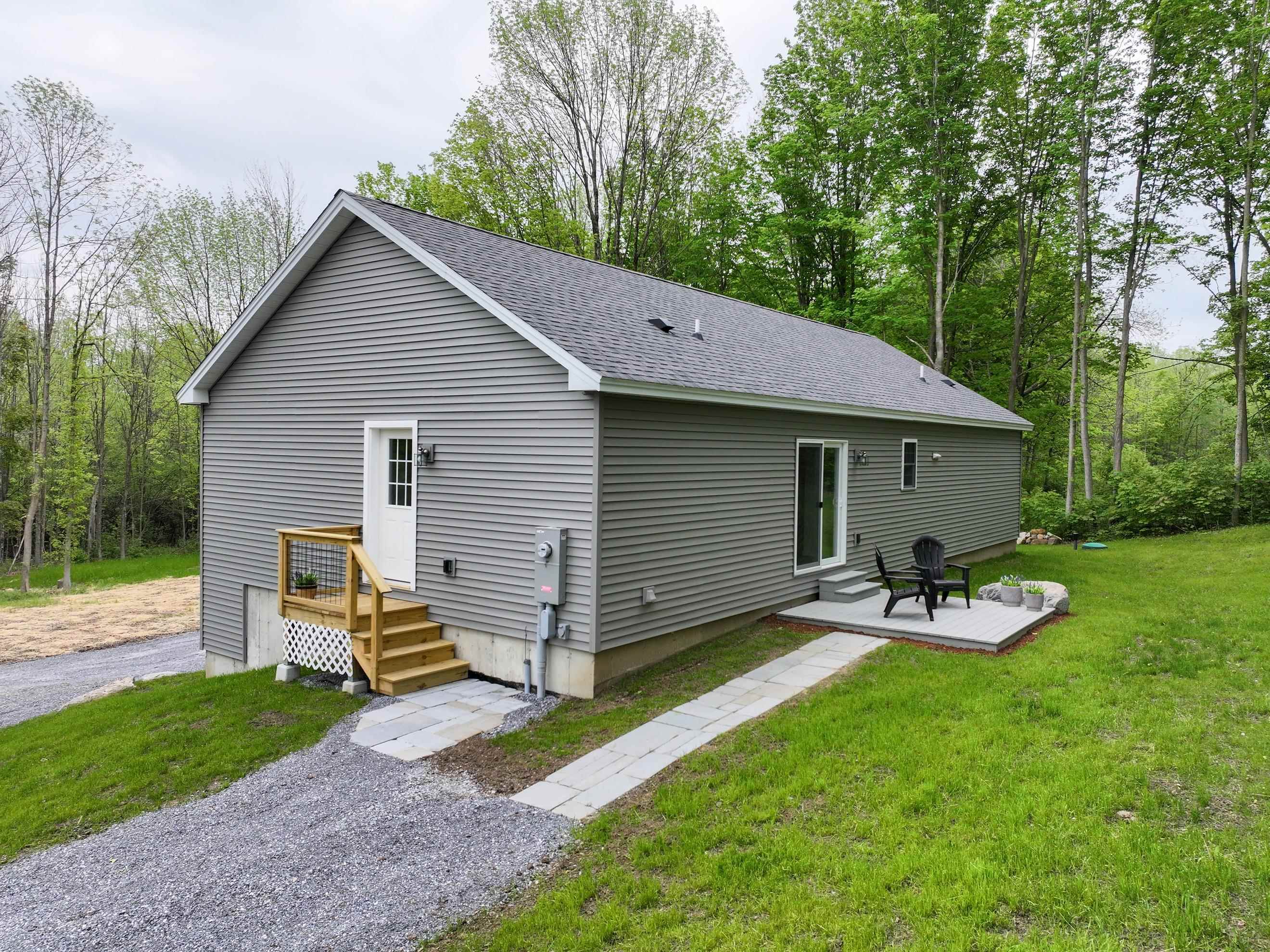 261 School Street Shoreham, VT 05770 - Photo 5 of 42