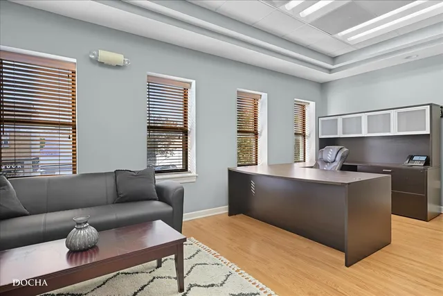 $2,700 | 202 West Main Street, Unit 202, St. Charles, IL 60174