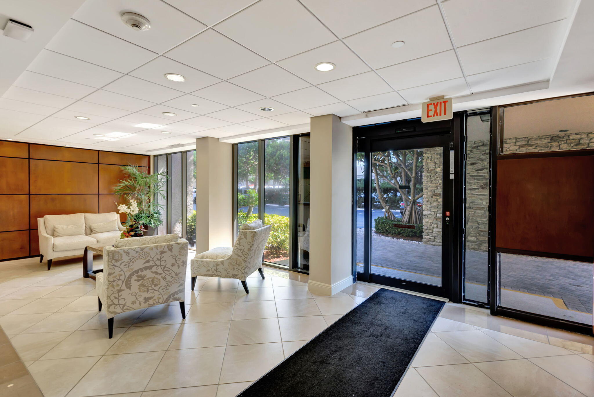 4200 North Ocean Drive, Unit 2803 Riviera Beach, FL 33404 - Photo 36 of 47 Lobby