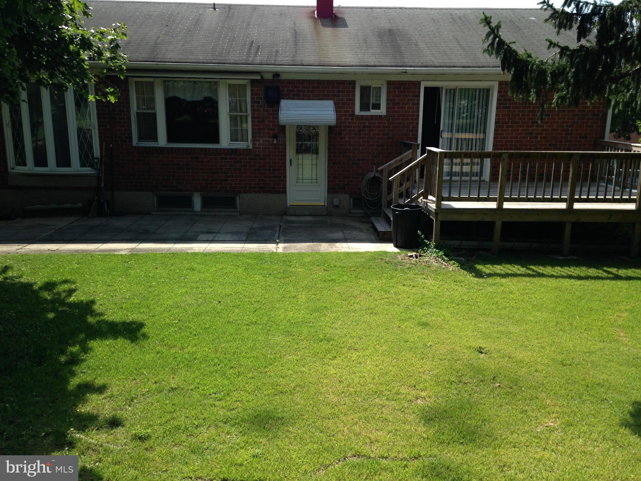 9013 Perring Park Road Baltimore, MD 21234 - Photo 4 of 6 Exterior (Rear)