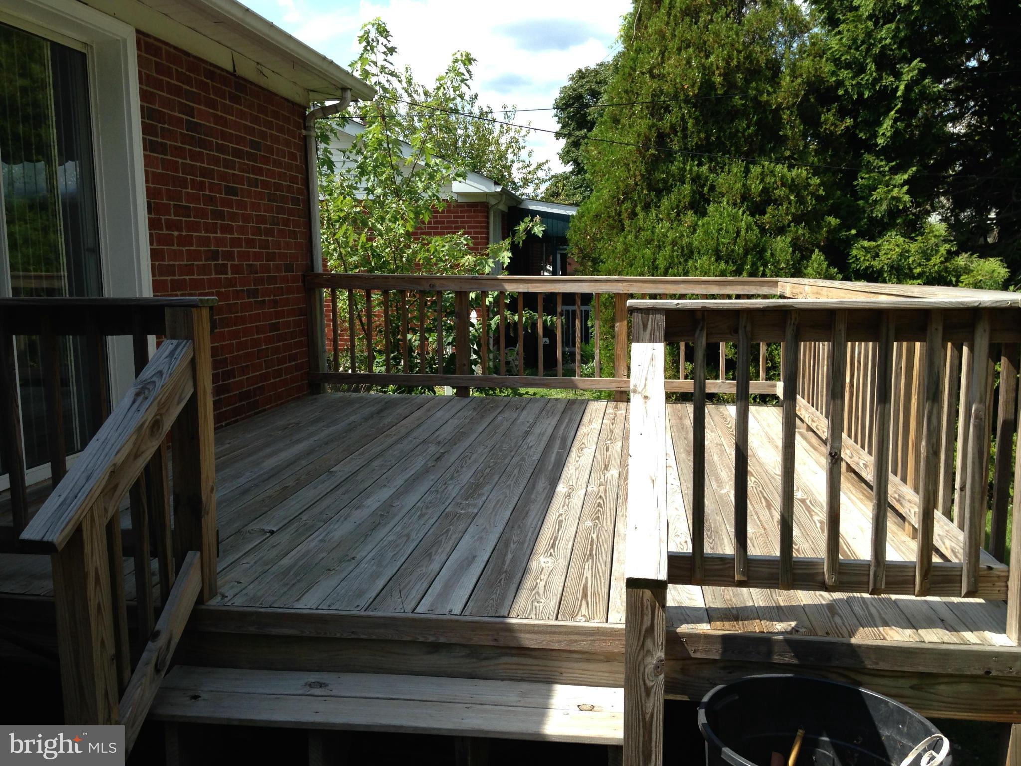 9013 Perring Park Road Baltimore, MD 21234 - Photo 6 of 6 Exterior (Rear)