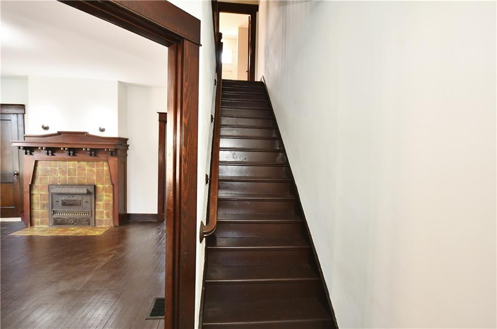 3836 Brighton Road Pittsburgh, PA 15212 - Photo 4 of 25 Gallery Image 4