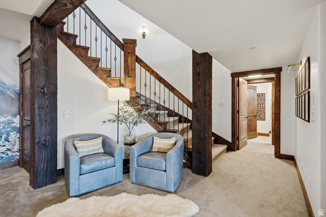 7885 North Rabbitbrush Court, Unit 13 Park City, UT 84098 - Photo 43 of 88 Sitting room