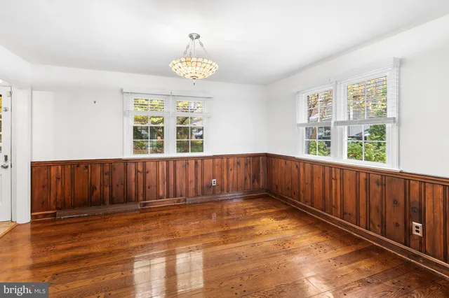 $575,000 | 2518 Deepwood Drive, Wilmington, DE 19810