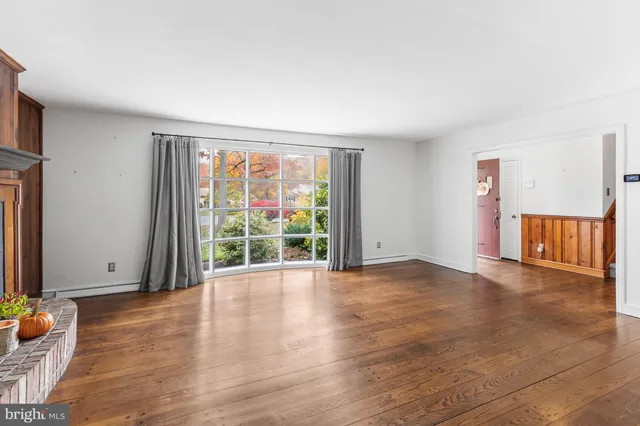 $575,000 | 2518 Deepwood Drive, Wilmington, DE 19810