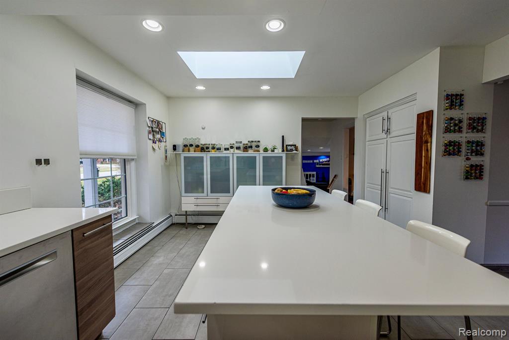 5698 Raven Road Bloomfield Hills, MI 48301 - Photo 7 of 40