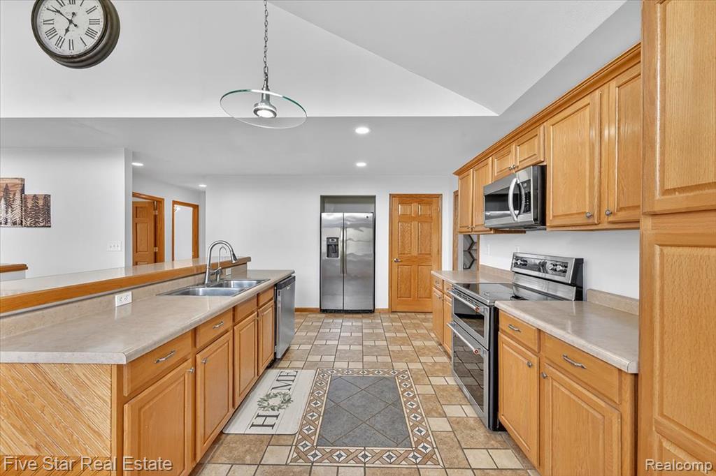 3672 East Bevens Road Caro, MI 48723 - Photo 10 of 36 Gallery Image 10