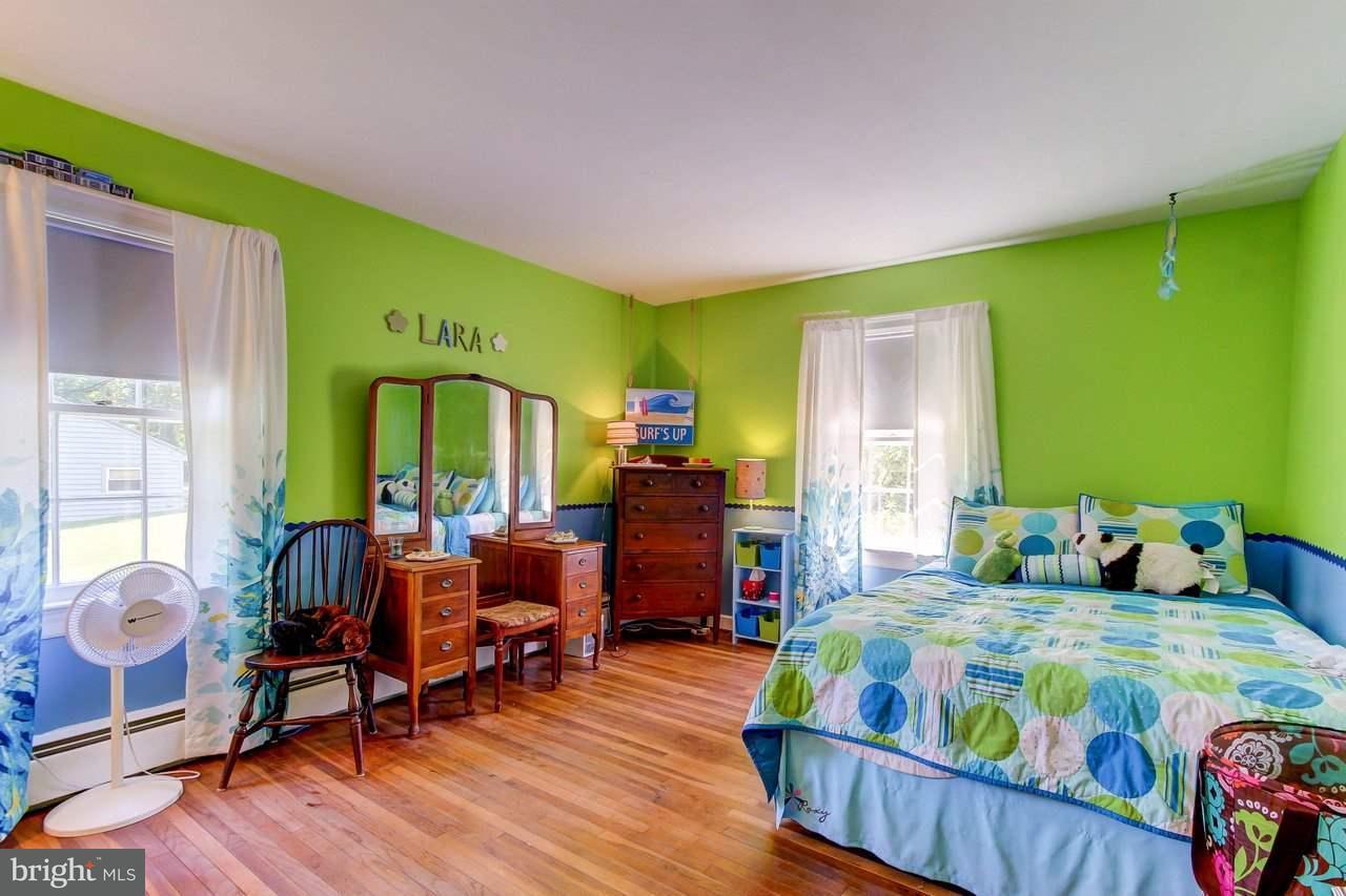 898 Clubhouse Road York, PA 17403 - Photo 17 of 28 Gallery Image 17
