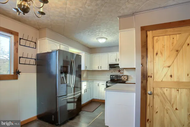 $284,900 | 5404 Laurie Lane, Enola, PA 17025