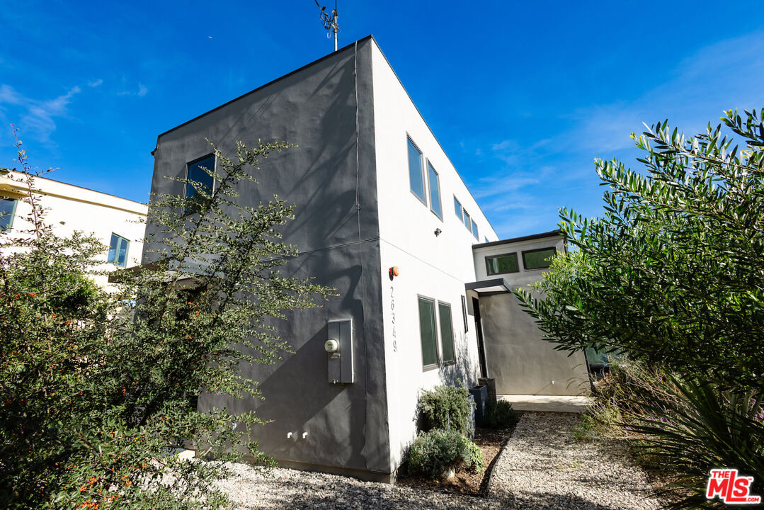 26349 Fairside Road Malibu, CA 90265 - Photo 6 of 42