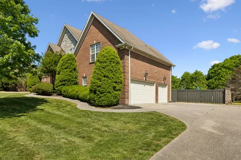 $1,275,000 | 2200 Brienz Valley Drive, Franklin, TN 37064