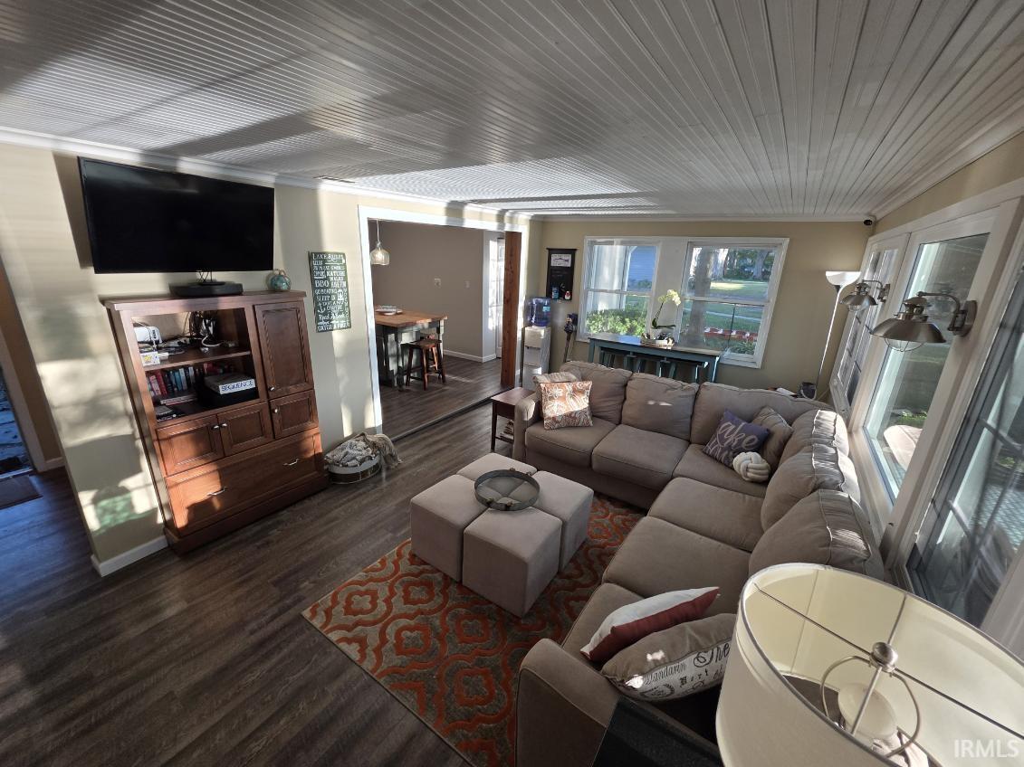 4606 Reuben Court Monticello, IN 47960 - Photo 4 of 30