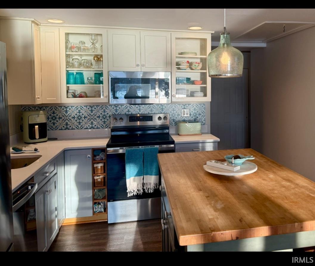 4606 Reuben Court Monticello, IN 47960 - Photo 8 of 30