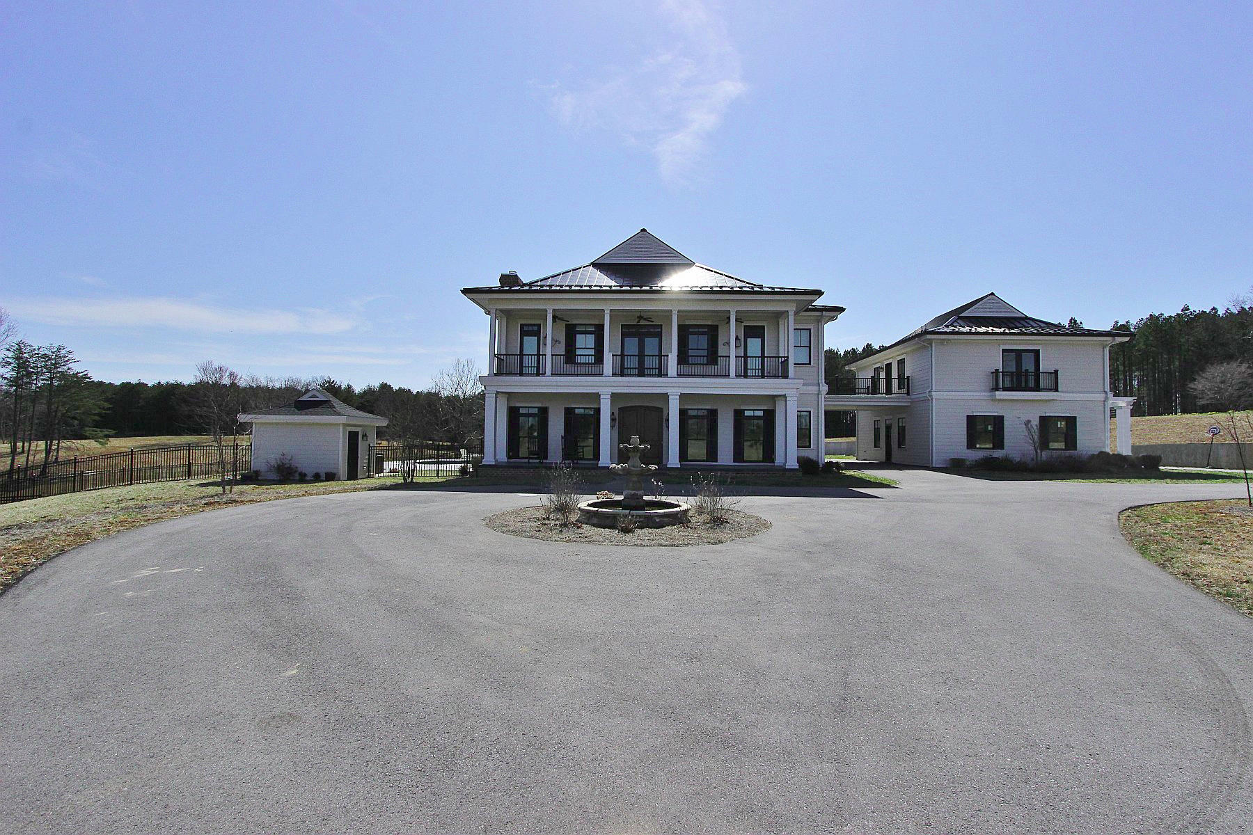 220 Ashmeade Road Moneta, VA 24121 - Photo 51 of 52 IMG_9831