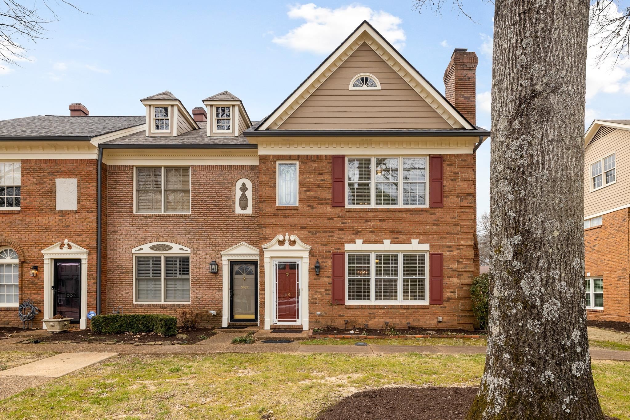 1683 Kimbrough Road Memphis, TN 38138 - Photo 2 of 34 Gallery Image 2