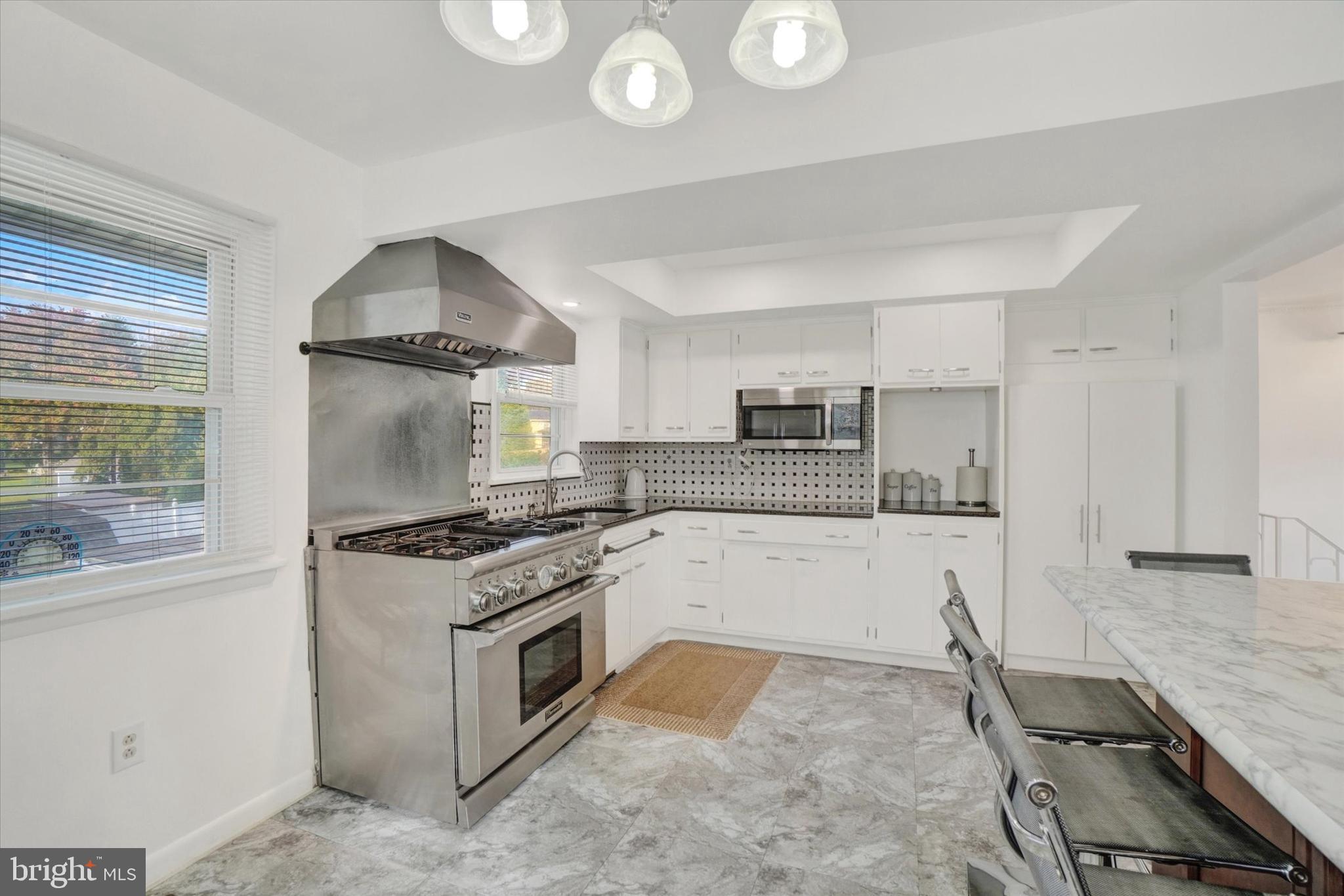 934 Raymee Drive Lancaster, PA 17601 - Photo 9 of 29