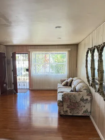 $665,000 | 743 Iris Avenue, Imperial Beach, CA 91932