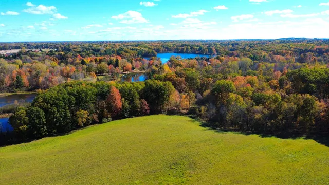 $690,000 | 5414 Bordman Road, Leonard, MI 48367