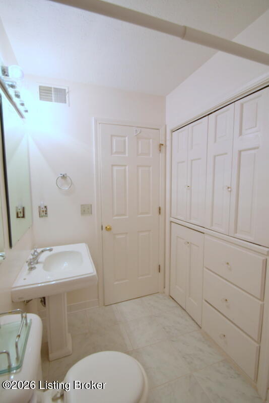 614 Stivers Road Louisville, KY 40207 - Photo 44 of 69 DSC_0126