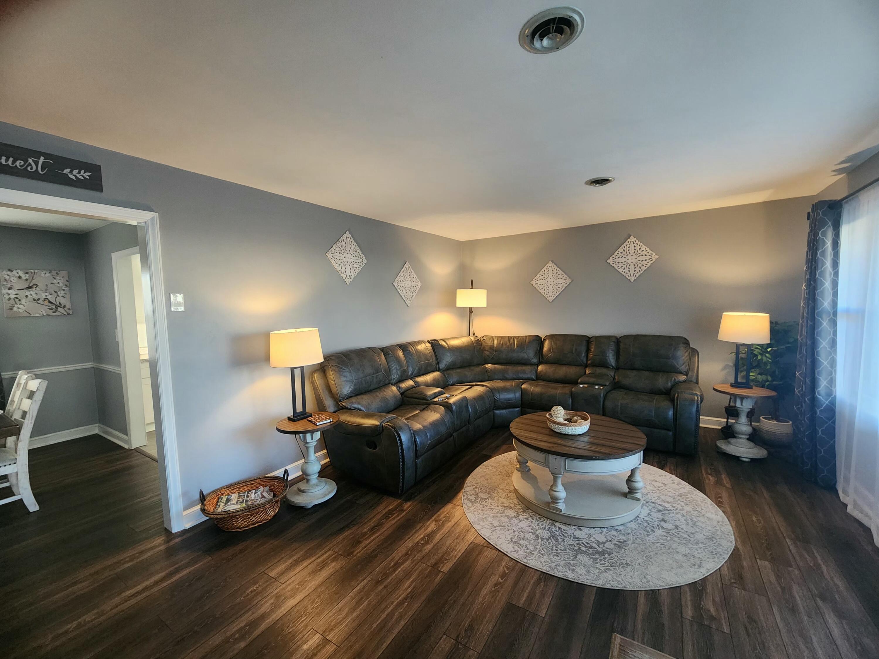 2458 Bermuda Road Northwest Roanoke, VA 24017 - Photo 17 of 26 20260323_184444