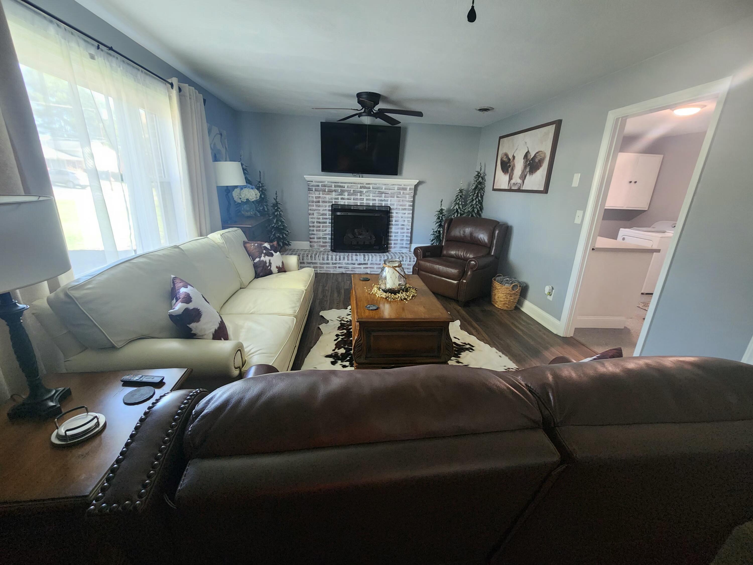 2458 Bermuda Road Northwest Roanoke, VA 24017 - Photo 4 of 26 1000008415