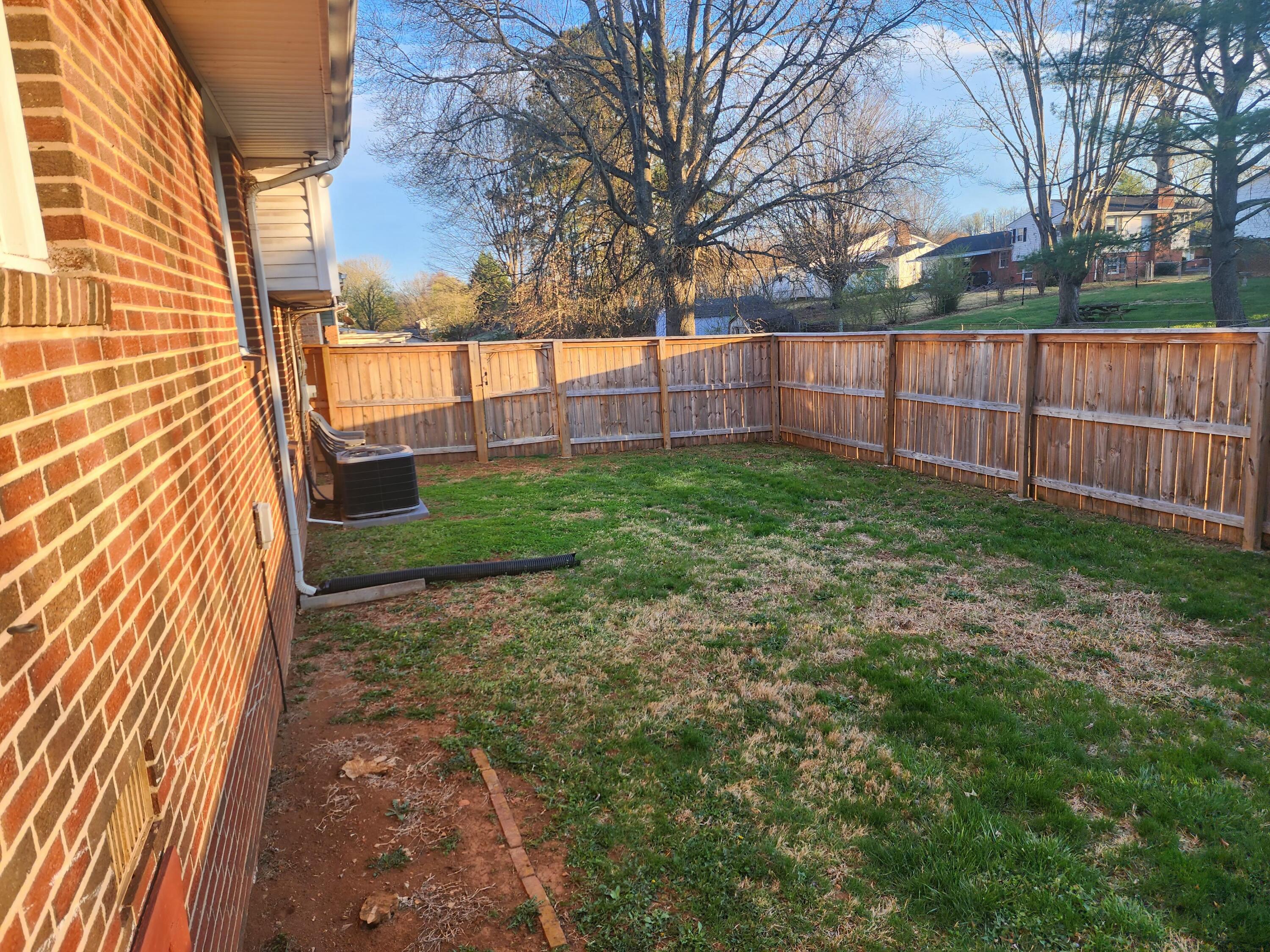 2458 Bermuda Road Northwest Roanoke, VA 24017 - Photo 9 of 26 20260323_185550