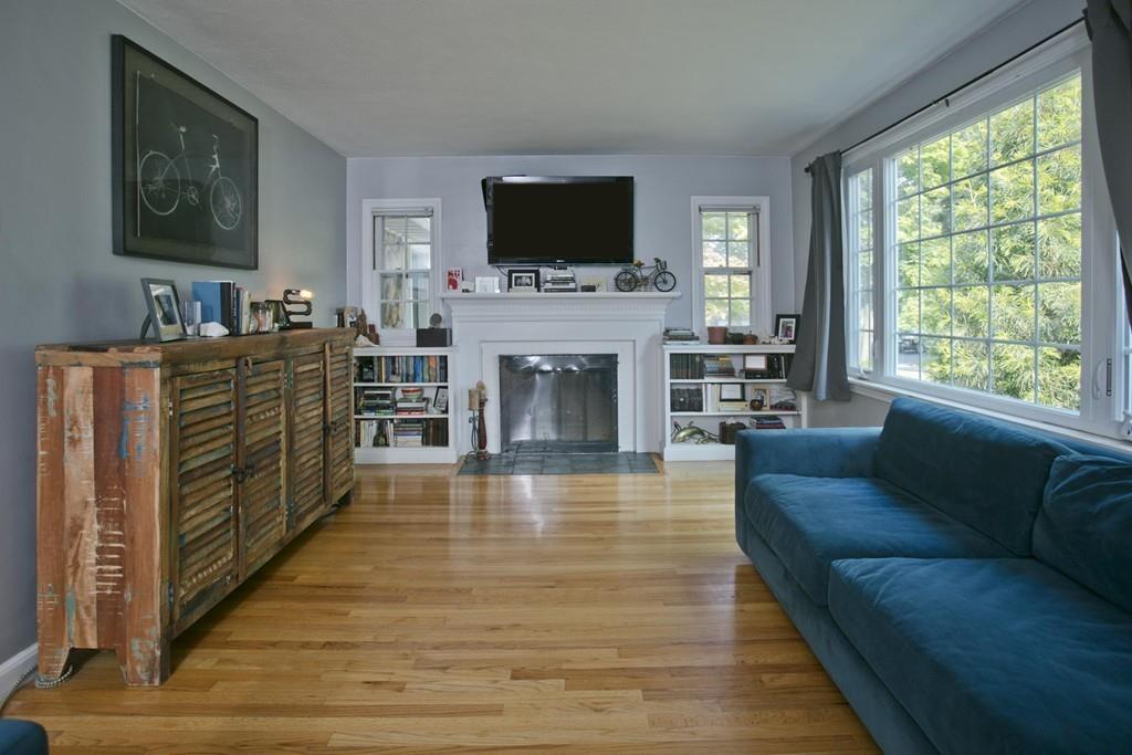 182 Overlook Drive Springfield, MA 01118 - Photo 12 of 29 Gallery Image 12