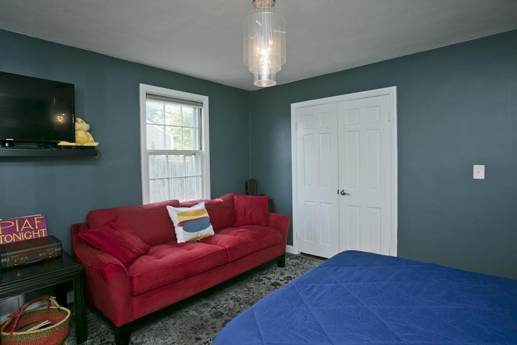 182 Overlook Drive Springfield, MA 01118 - Photo 15 of 29 Gallery Image 15