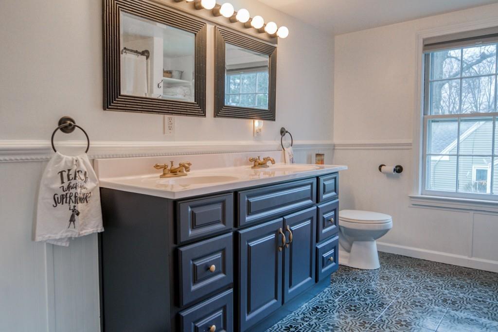 182 Overlook Drive Springfield, MA 01118 - Photo 24 of 29 Gallery Image 24