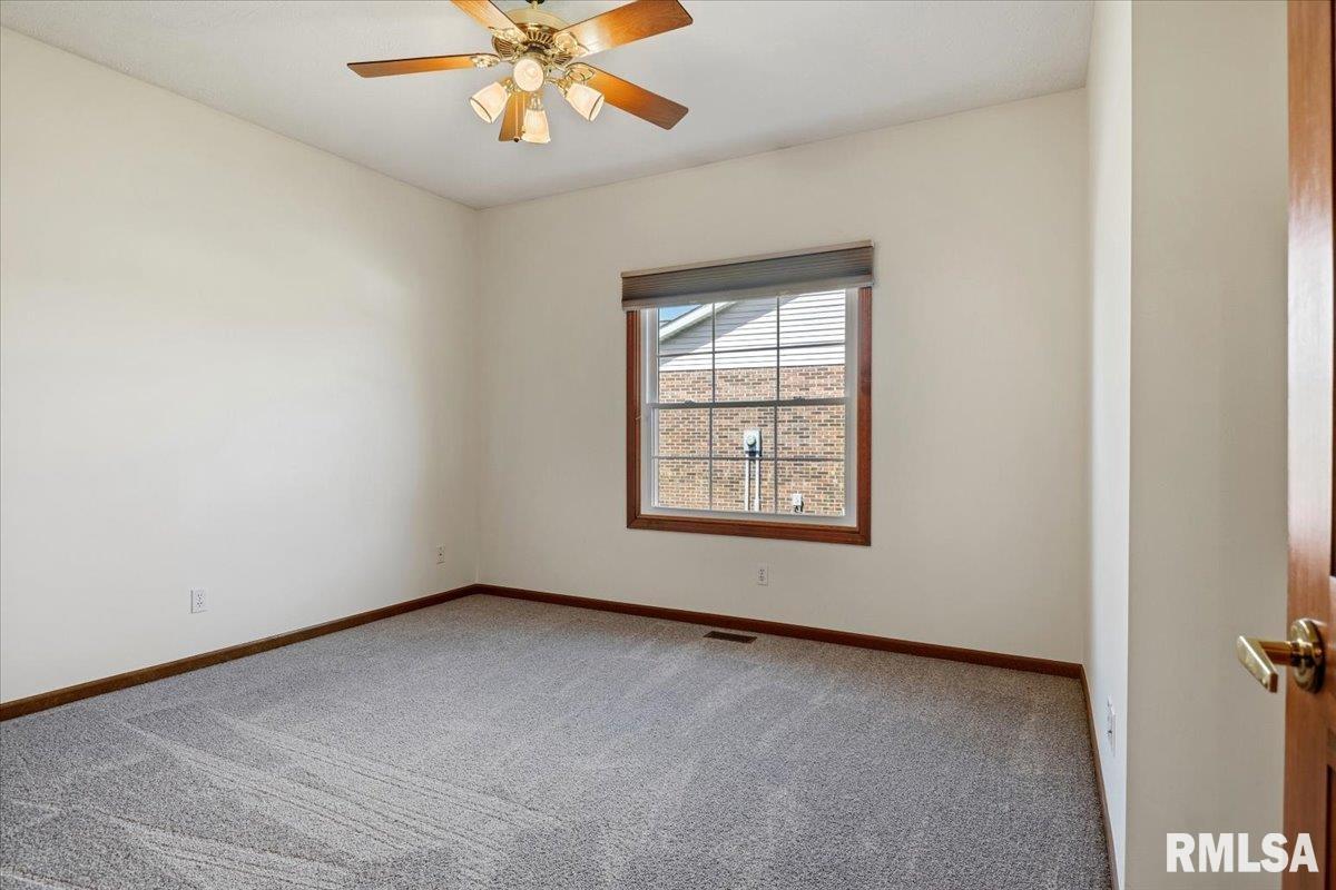 5004 Eagle Ridge Springfield, IL 62711 - Photo 22 of 35