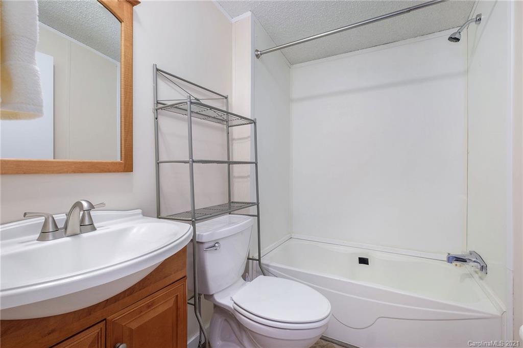 104 Riding Road Mount Holly, NC 28120 - Photo 19 of 29 Gallery Image 19