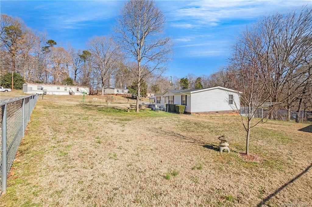 104 Riding Road Mount Holly, NC 28120 - Photo 24 of 29 Gallery Image 24