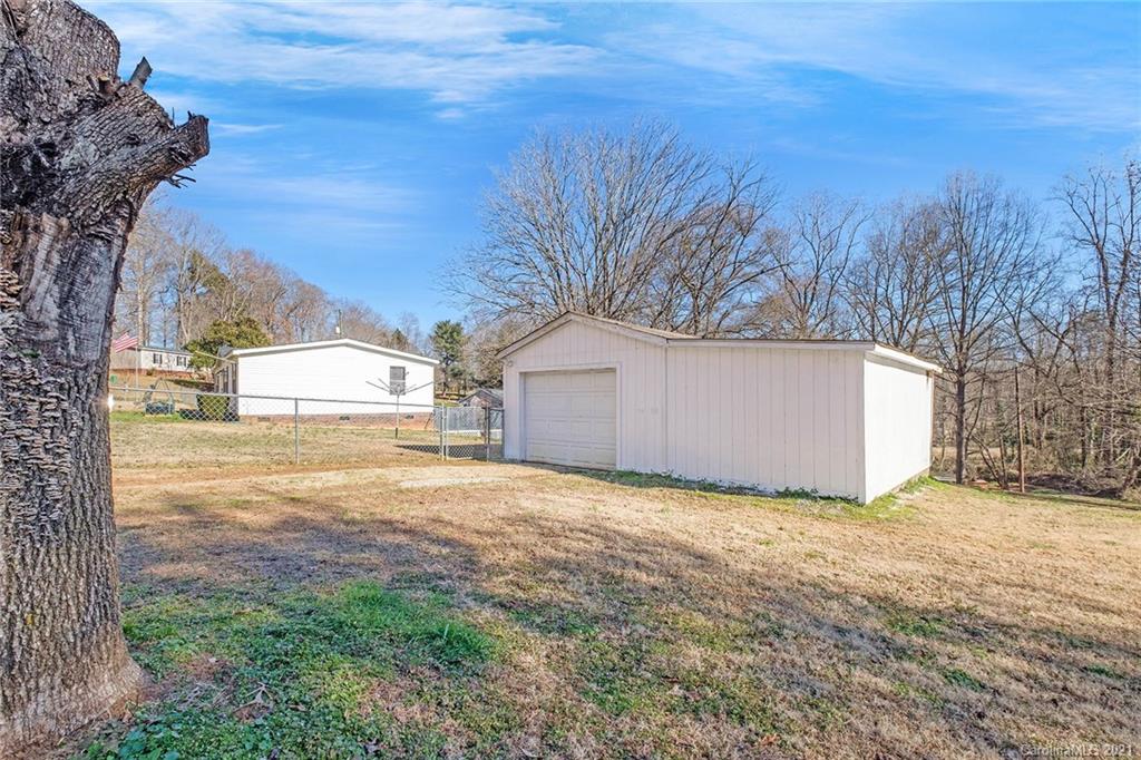 104 Riding Road Mount Holly, NC 28120 - Photo 27 of 29 Gallery Image 27