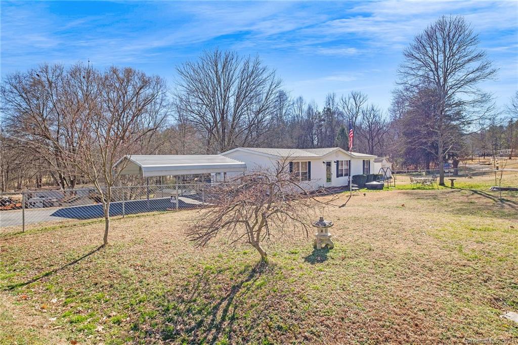104 Riding Road Mount Holly, NC 28120 - Photo 28 of 29 Gallery Image 28