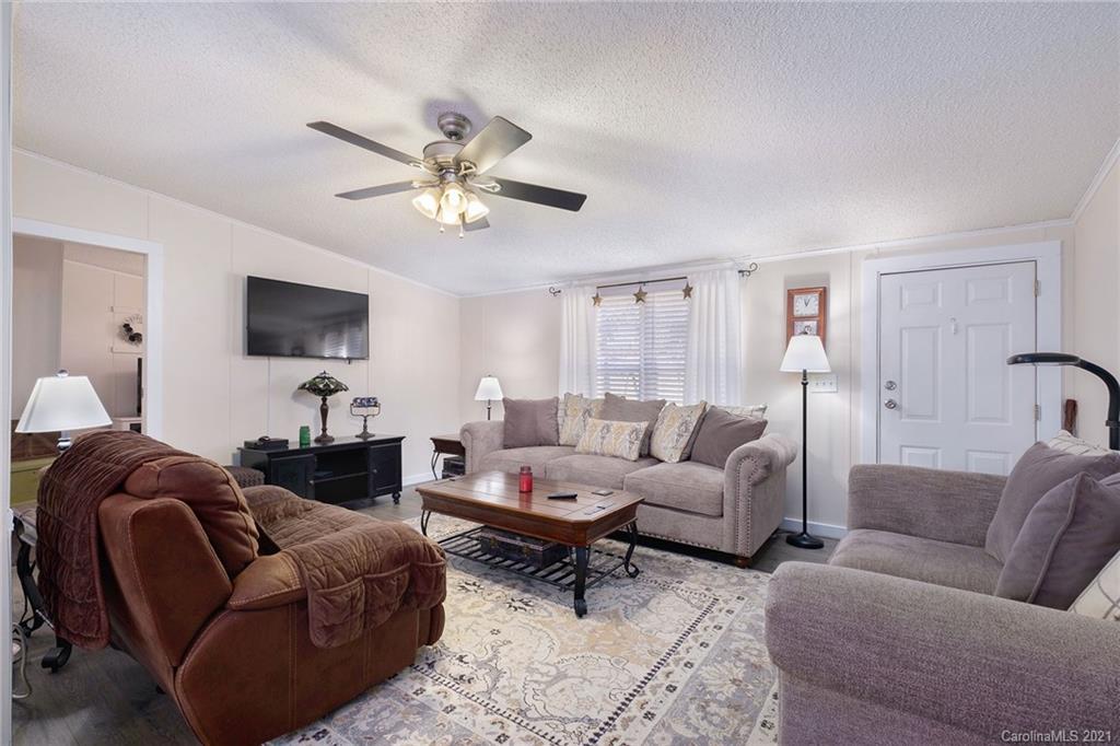 104 Riding Road Mount Holly, NC 28120 - Photo 6 of 29 Gallery Image 6
