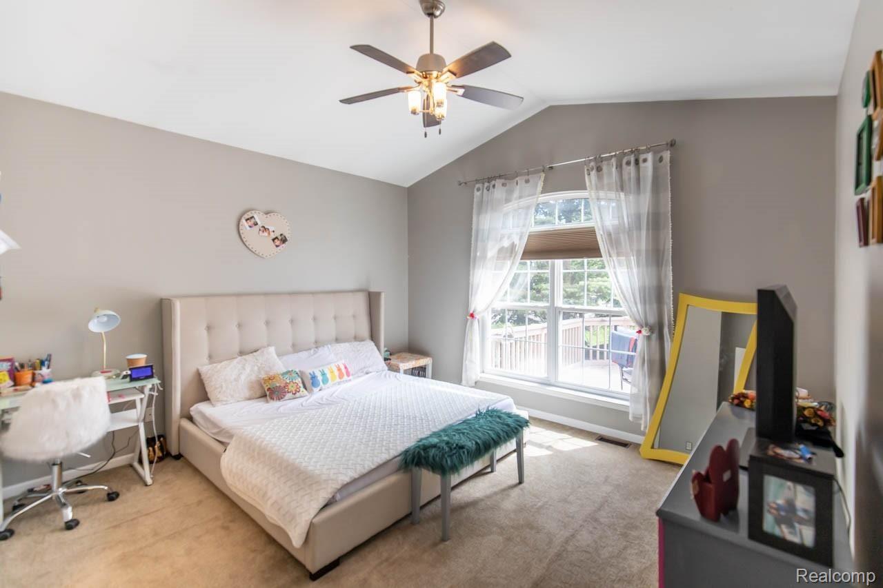 411 Cherry Grove Road Canton, MI 48188 - Photo 23 of 50 29.jpg