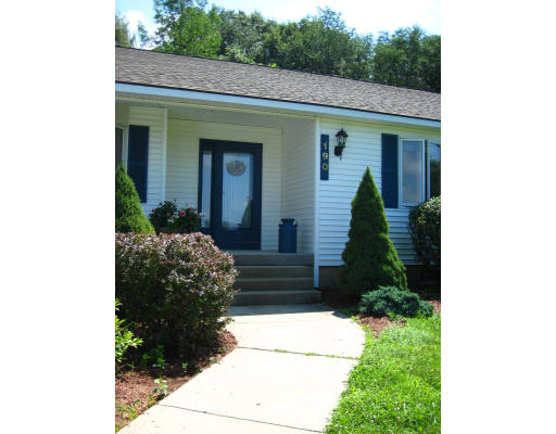 190 Hockanum Road Hadley, MA 01035 - Photo 2 of 17 Gallery Image 2