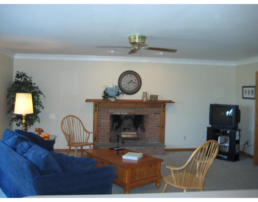 190 Hockanum Road Hadley, MA 01035 - Photo 6 of 17 Gallery Image 6