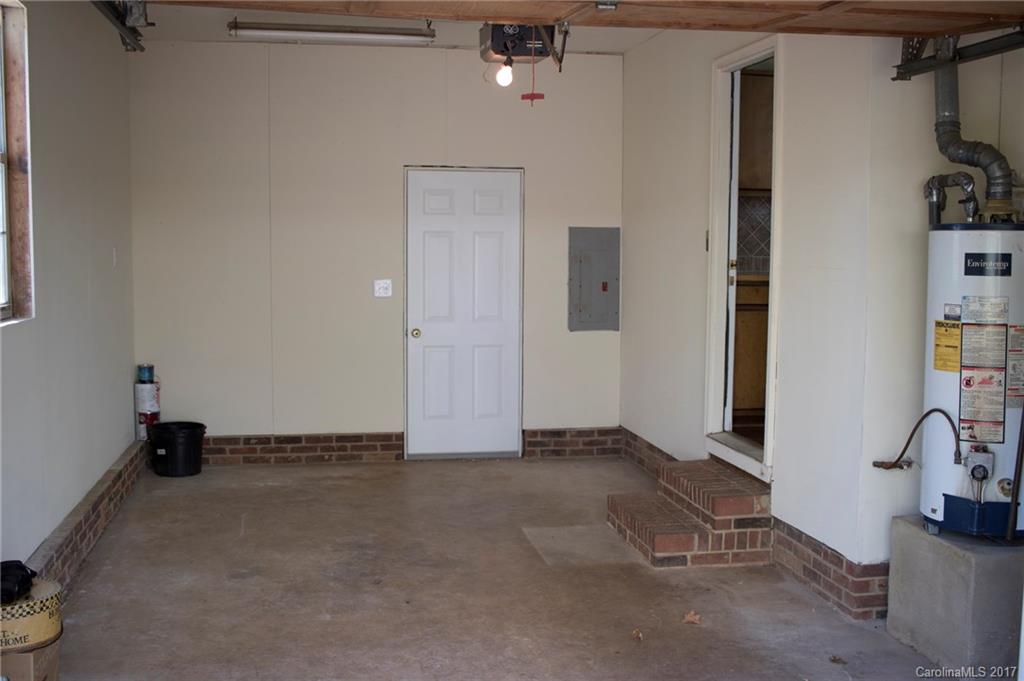 902 Southland Road Huntersville, NC 28078 - Photo 5 of 13 Gallery Image 5