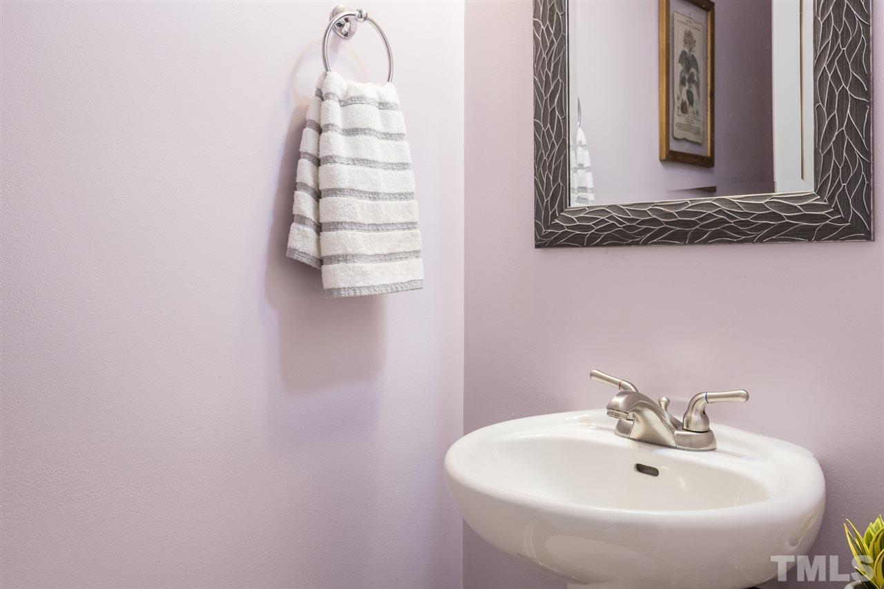 4810 Landover Bluff Way Raleigh, NC 27616 - Photo 18 of 26 Gallery Image 18
